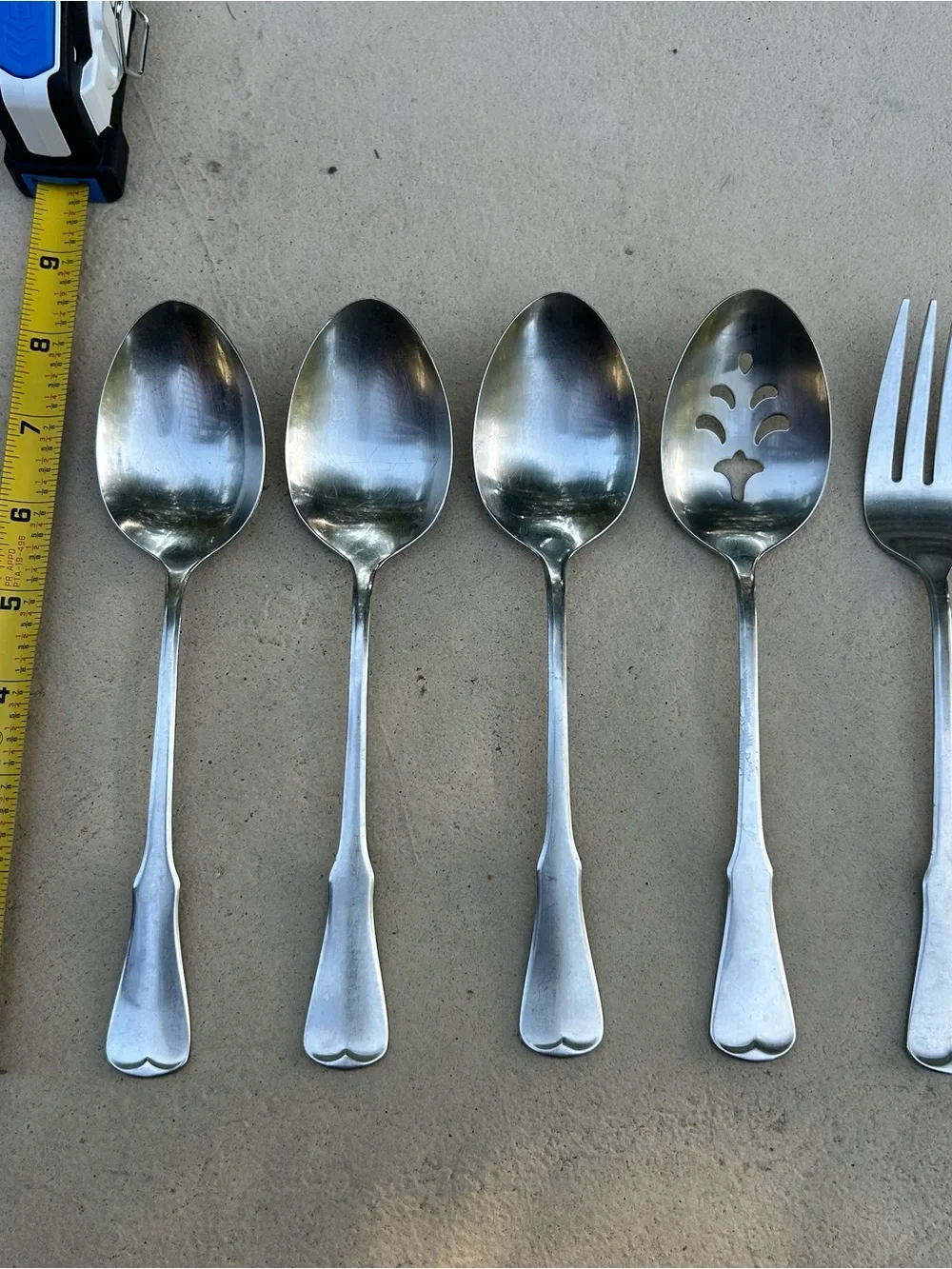 Oneida Patrick Henry Serving Utensils - Spoons, Slotted Spoon, Fork